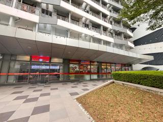 Vera's Place in Mall of Asia Complex - 3