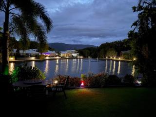 Lagoon Front Luxury Home - 6