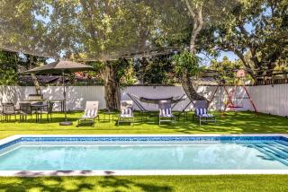 CasaMia Only 10 min to Wynwood with New Pool, Bikes, Parking and Privacy - 9