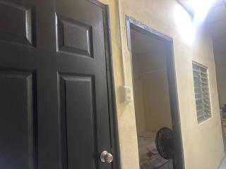 Cuarto compacto urbano en el centro - 1