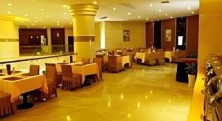 Wuhan Newport International Hotel - 7