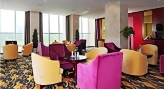 Wuhan Newport International Hotel - 4