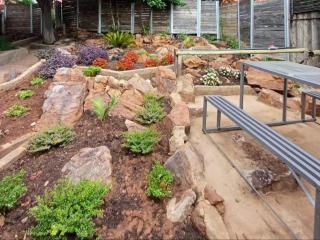 At Ease Road Lodge - 2