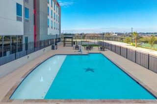 La Quinta Inn & Suites by Wyndham Eagle Pass - 2