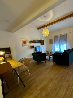 Grand T2 proche Bordeaux et Arkea Arena, Netflix, Wifi, Nespresso - 4