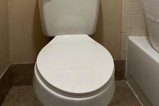 Rodeway Inn Bushnell - 1