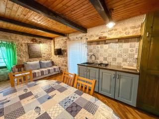 Seaside Apartment in Betina - 1