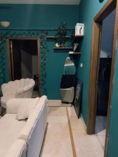 Cozy&Modern 2BrApartment in the Heart of Islamabad - 4