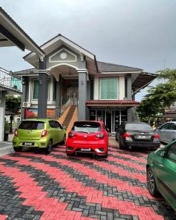 Airport KBR Inn & Homestay Free Shuttle - 9