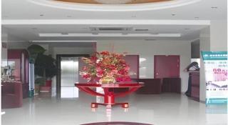 GreenTree Inn Lian Yun Gang Benniu Square Hotel - 9