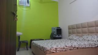 Aparna Palace Hotel - 8