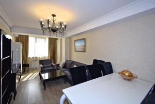 Republic Square Prime Stay - 7