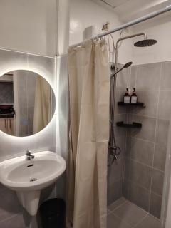 Ana's Homestay at Sea Residences - 3