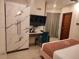 Astra Hotels & Suites - Koramangala - 4