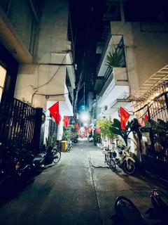 Là Homestay - Saigon Centre 114 De Tham D1 - 1