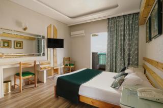 Beau Site Hotel - 4