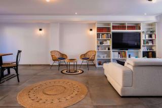 La Maison Bleue Confort et Elegance - 7