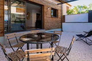La Maison Bleue Confort et Elegance - 9