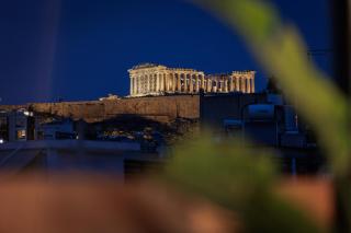 Elysium Heated Jacuzzi with Acropolis View - 9