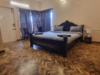 Honey Bee Cottages - 9