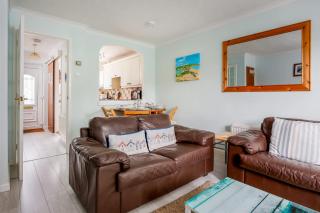 Dolphin Cottage - Short walk to Poole Quay with Private Garden - 1