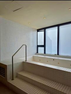 Cozy Studio Unit at The Knightsbridge Residences - 9