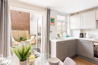 Edward Cottage - Old Town Poole Home, Moments from Poole Quay - 9