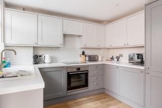 Edward Cottage - Old Town Poole Home, Moments from Poole Quay - 7