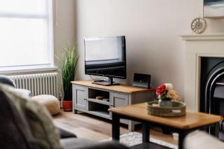 Edward Cottage - Old Town Poole Home, Moments from Poole Quay - 1