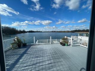 Luxury Lakeview Lodge Chichester Lakeside Holiday Park - 7