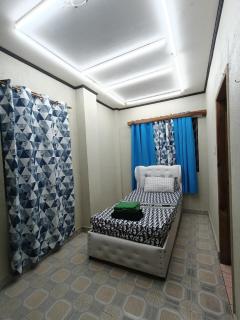 Family Friendly House with Amazing Sunset View - 2