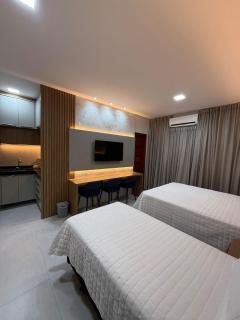 Seu refúgio a 50m da praia, Piscina e mar - 2