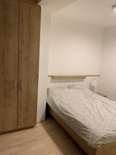 barrier-free air-conditioned two rooms center - 5