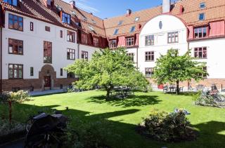 Central apt in cute and relaxing neigbourhood - 4