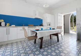 La Perla Bianca by LoveSud - 2