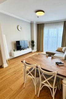 A stylish apartment in a new building in the city center - 8