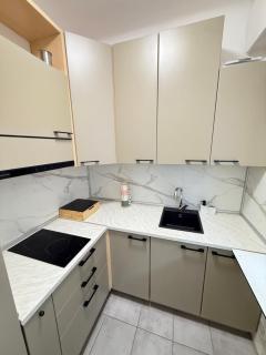 Cote d Azur Premier Sablettes Est Menton Beachfront - 8