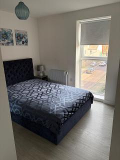 Cozy 3 bed 2 bath apartment in a great location - 8