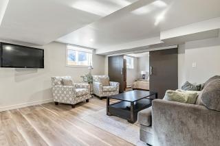 Bright & Cozy Central Retreat - 6