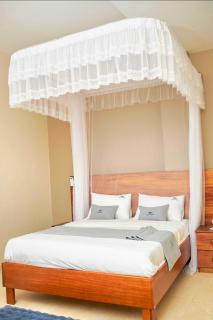 blue top motel mbarara - 2