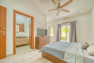 Roatan Room with two beds - 5