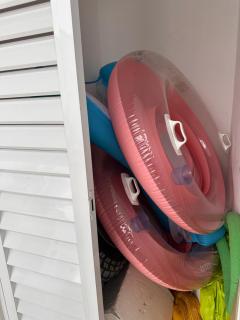 Modern boutique Studio with elevator & rooftop pool close to everything - 6