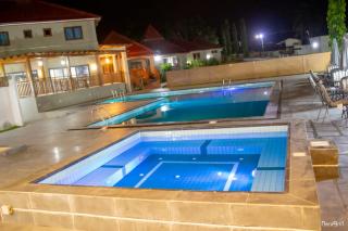 Rainforest Hotel - 3