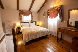 Georgio's V Chalet Kalavrita - 4