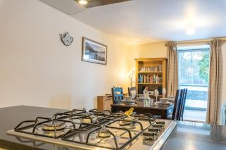 Torr Apartment Raven - 4