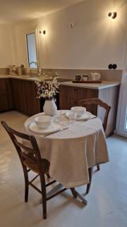 Duplex Romarin - An Authentic Provençal Escape - 4