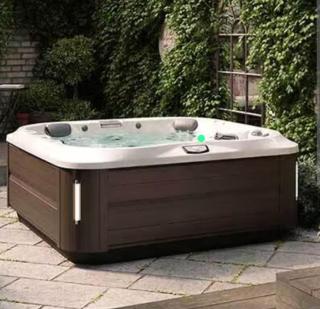 Luxury Family Villa with Private Pool & Jacuzzi - 4