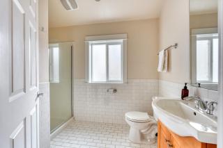 Elegant NW Portland Suites - Central Walkable Stay - 1