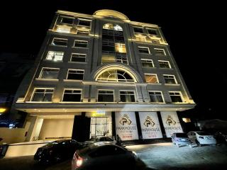 Cozy Studio in Gulberg 5 Min to MM Alam Power Backup - 3