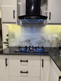 Seven Residence- Luxury Stay- 1BR Bahria Phase 7 - 7